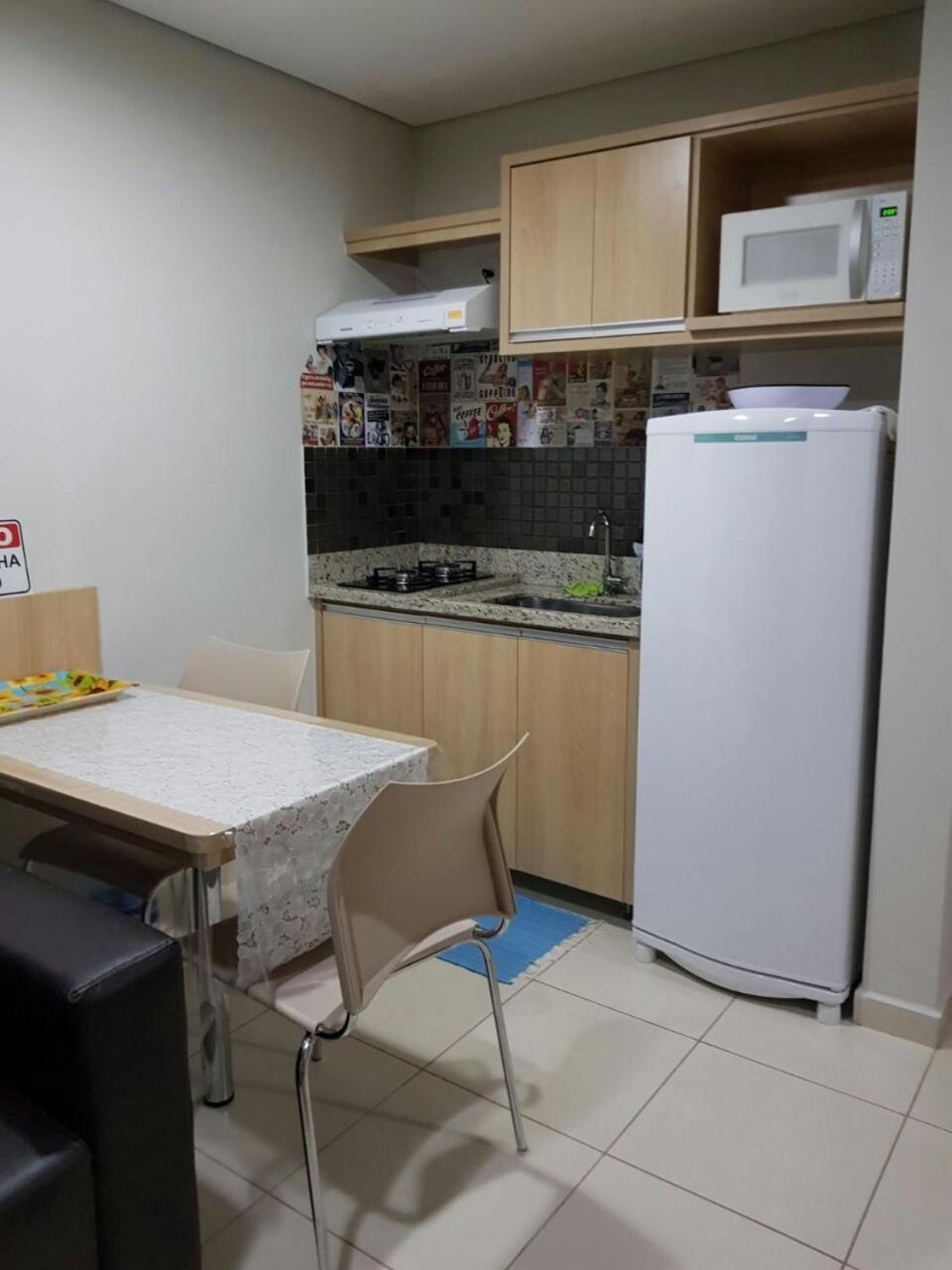 Ferienwohnung Casa Da Madeira Caldas Novas Exterior foto